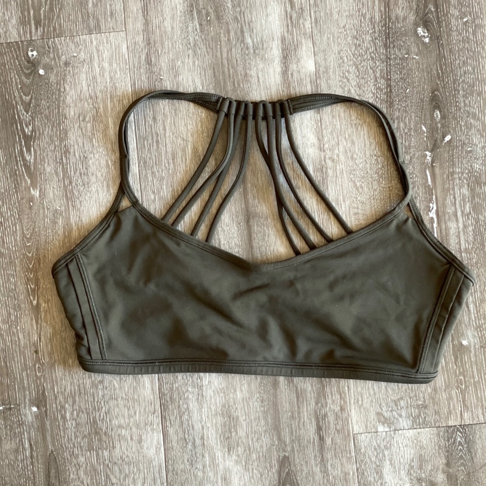 Lululemon bra
